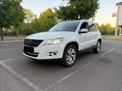 Gebraucht VW Tiguan Sportline 170 PS (125 kW) 2010 Weiß SUV