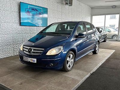 Usata Mercedes B180 116 CV (85 kW) 2010 Blu Monovolume