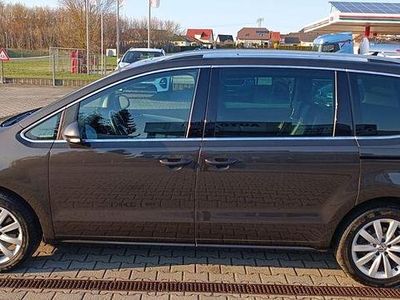 Gebraucht VW Sharan Highline 177 PS (130 kW) 2015 Braun Van / Kleinbus