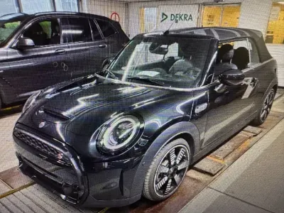 Gebraucht Mini Cooper S Cabriolet 178 PS (130 kW) 2023 Schwarz Cabrio