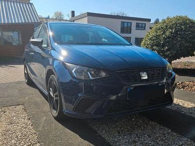 Begagnad Seat Ibiza Style 95 HK (69 kW) 2019 Blå Halvkombi