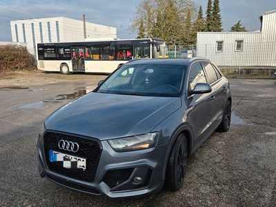 Grau Gebraucht 2011 Audi Q3 Sport SUV | 11.900 € (Fairer Preis)