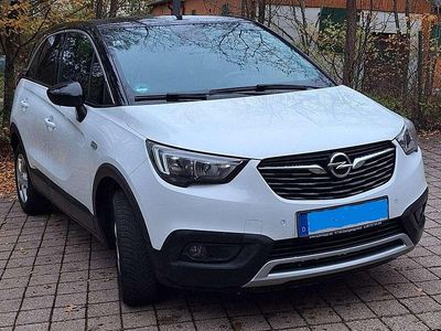 Weiß Gebraucht 2017 Opel Crossland X Innovation SUV | 7.950 € (Teuer)