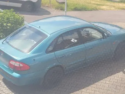 Gebraucht Mazda 626 Comfort 90 PS (66 kW) 2000 Grün Limousine