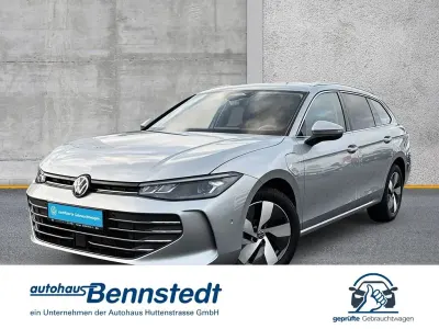 Gebraucht VW Passat Business 204 PS (150 kW) 2025 Oyster silver metallic Kombi
