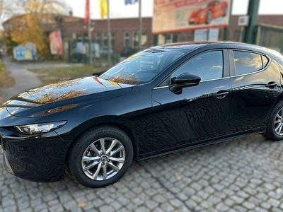 Schwarz Gebraucht 2020 Mazda 3 Basis Limousine | 16.950 € (Fairer Preis)