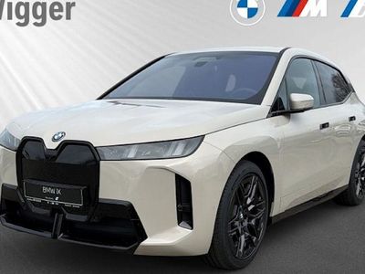 Neu BMW iX M Sport 300 kW (408 PS) 2026 Beige SUV
