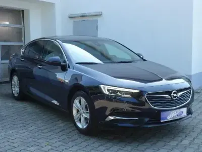 Gebraucht Opel Insignia Innovation 165 PS (121 kW) 2017 Schwarz (metallic) Limousine