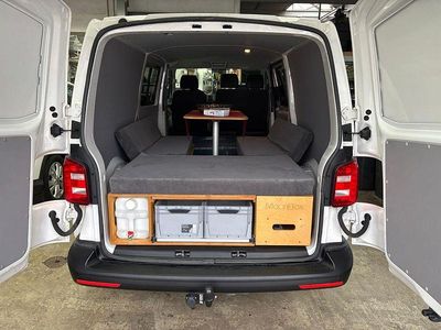 Weiß Gebraucht 2018 VW Transporter Basis Van | 19.990 € (Fairer Preis)