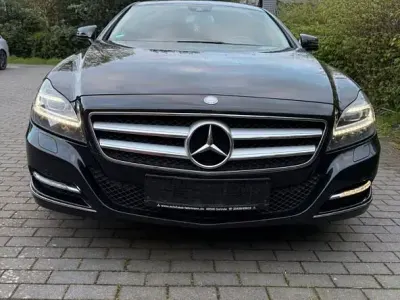 Gebraucht Mercedes CLS350 Shooting Brake 265 PS (194 kW) 2014 Schwarz Kombi