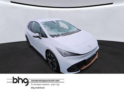 Weiß Gebraucht 2022 Cupra Born Kleinwagen | 24.730 € (Fairer Preis)
