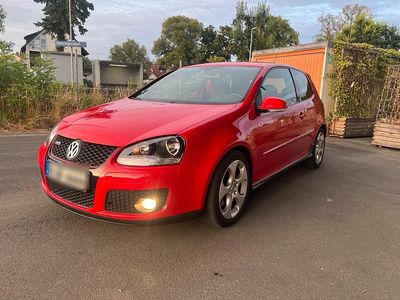 VW Golf V