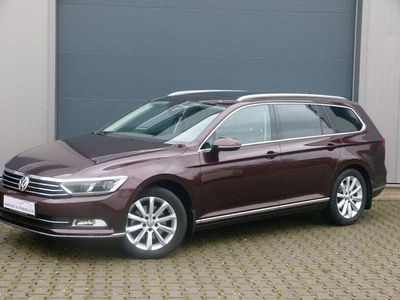 Usata VW Passat Highline 250 CV (183 kW) 2017 Rosso Station wagon
