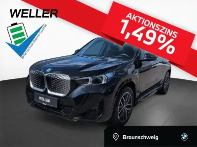 Gebraucht BMW iX1 M Sport 225 kW (306 PS) 2025 Schwarz SUV