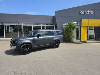 Gebraucht Land Rover Defender First Edition 300 PS (220 kW) 2023 Grau SUV