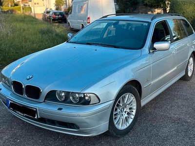 Gebraucht BMW 525 192 PS (141 kW) 2003 Silber Kombi