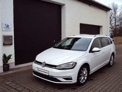 Gebraucht VW Golf VII Highline 150 PS (110 kW) 2020 Weiß Kombi