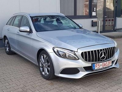 Gebraucht Mercedes C220 Avantgarde 170 PS (125 kW) 2015 Grau Kombi