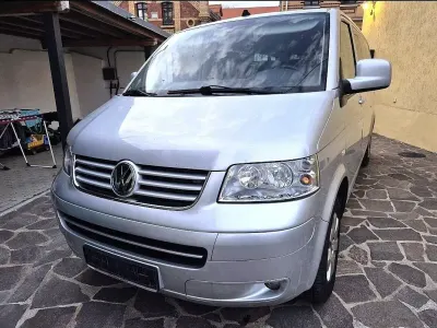 Używany VW Caravelle 174 KM (127 kW) 2007 Srebrny Van