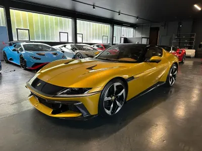 Neu Ferrari 12 Cilindri 825 PS (606 kW) 2026 Gelb Coupé