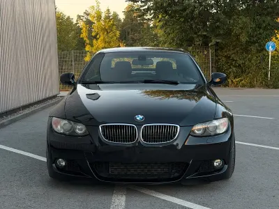 Gebraucht BMW 335 Cabriolet M Sport 306 PS (225 kW) 2009 Schwarz Cabrio