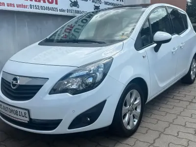 Gebraucht Opel Meriva Color Edition 120 PS (88 kW) 2012 Weiß Van / Kleinbus