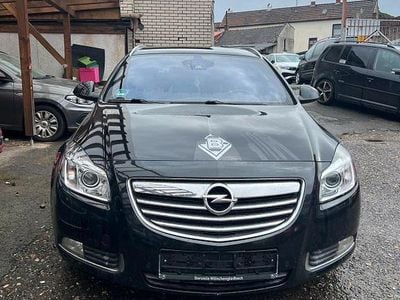 Gebraucht Opel Insignia Innovation 250 PS (183 kW) 2012 Schwarz Kombi