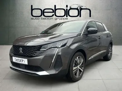 Gebraucht Peugeot 3008 Allure 131 PS (96 kW) 2023 Grau SUV