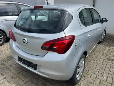 Gebraucht Opel Corsa Edition 69 PS (50 kW) 2019 Silber Kleinwagen