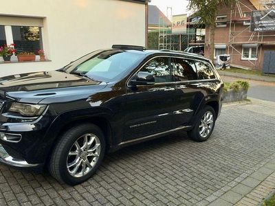 Gebraucht Jeep Grand Cherokee 250 PS (183 kW) 2015 Schwarz SUV