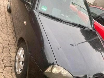 Schwarz Gebraucht 2004 Seat Arosa Kleinwagen | 700 € (Guter Preis)