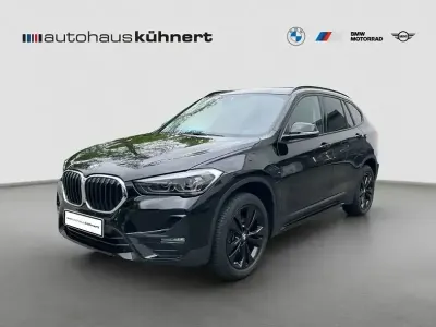 Gebraucht BMW X1 Sport Line 150 PS (110 kW) 2022 Schwarz SUV