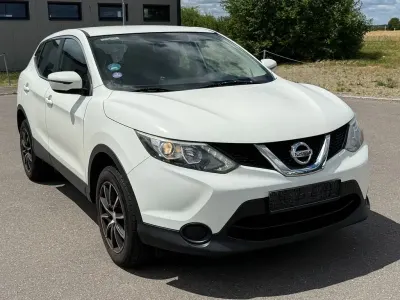 Gebraucht Nissan Qashqai Visia 116 PS (85 kW) 2016 Weiß SUV