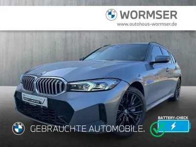 Gebraucht BMW 330e M Sport 184 PS (135 kW) 2022 Skyscraper grau Kombi