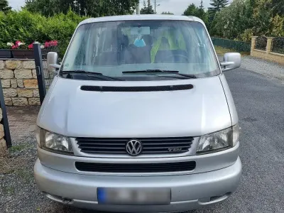Gebraucht VW Multivan 102 PS (75 kW) 2001 Silber Van / Kleinbus