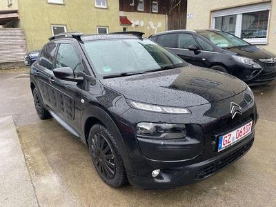 Gebraucht Citroën C4 Shine 99 PS (72 kW) 2017 Schwarz Limousine