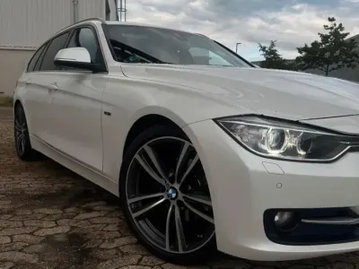 Gebraucht BMW 320 Sport Line 184 PS (135 kW) 2015 Weiß Kombi