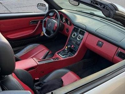 Mercedes SLK230