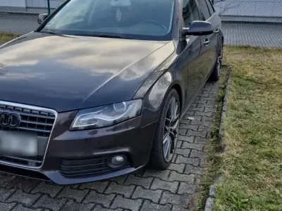 Gebraucht Audi A4 140 PS (102 kW) 2010 Andere farben Kombi