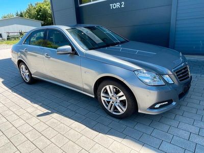 Mercedes E200