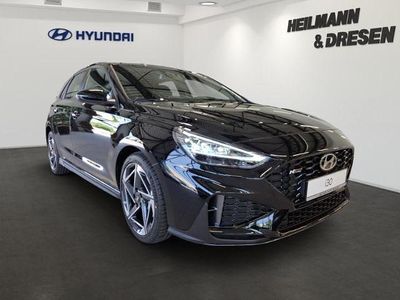 Abyss black / mic Gebraucht 2025 Hyundai i30 N Line Limousine | 27.950 € (Etwas zu teuer)