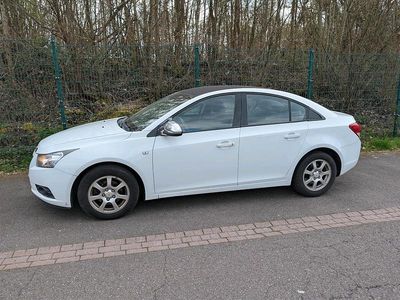 Gebraucht Chevrolet Cruze 169 PS (124 kW) 2013 Weiß Limousine