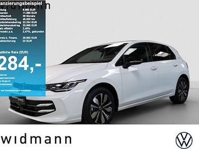 Pure white Gebraucht 2025 VW Golf Life Limousine | 29.950 € (Etwas zu teuer)