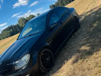 Gebraucht Mercedes C63 AMG AMG 510 PS (375 kW) 2013 Weiß Limousine