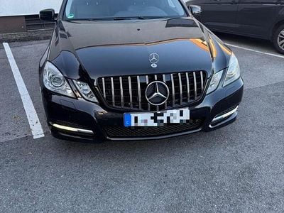 Mercedes E200