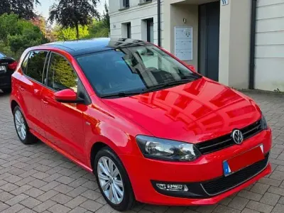 Gebraucht VW Polo 90 PS (66 kW) 2014 Rot Limousine