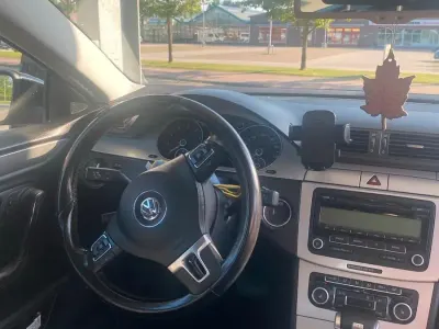 Gebraucht VW Passat 160 PS (117 kW) 2009 Schwarz Limousine