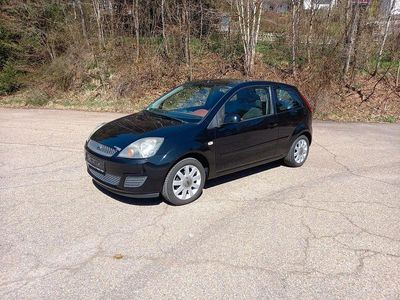 Usata Ford Fiesta Style 80 CV (58 kW) 2008 Nero Utilitaria