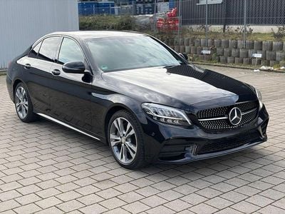 Gebraucht Mercedes C220 AMG line 194 PS (142 kW) 2019 Schwarz Limousine