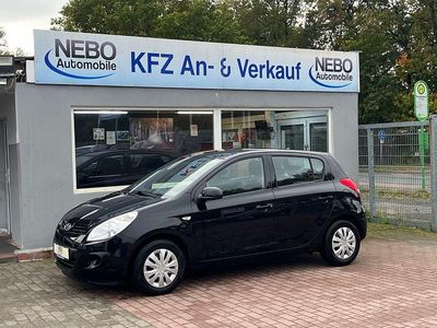 Gebraucht Hyundai i20 86 PS (63 kW) 2012 Schwarz Limousine